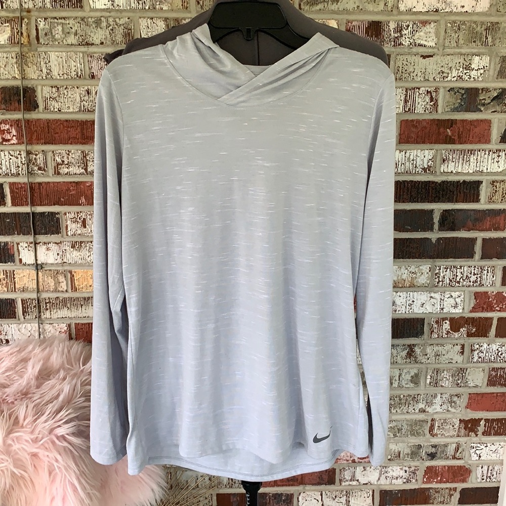 Nike Lightweight Running Long sleeved Top